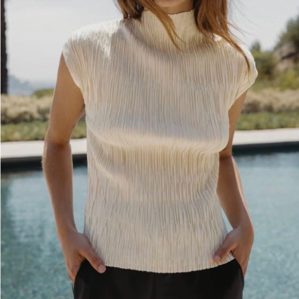 Zara Satin Crinkle Top in Cream